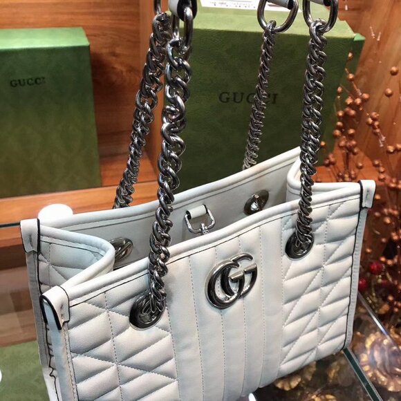 AUTHENTIC Gucci Bags - Picture 2 of 5